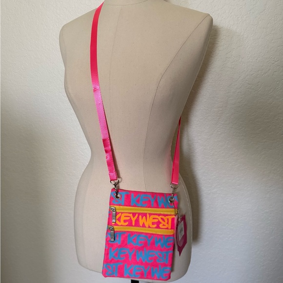 Robin Ruth Handbags - NWT Robin Ruth Key West Crossbody Bag